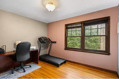 49 Pheasant Run, Freehold, NJ 07728 - Photo 34
