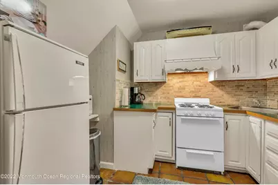 512 Main Avenue #2, Bay Head, NJ 08742 - Photo 6