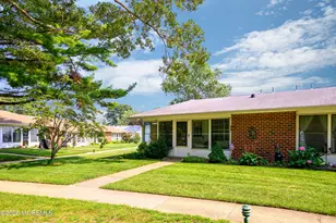 1020A Aberdeen Dr, Lakewood, NJ 08701 - Photo 2