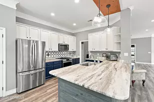 18 Bellflower Dr, Lakewood, NJ 08701 - Photo 16