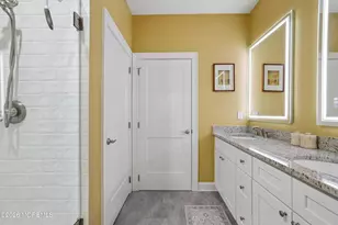112 Hedgerow Ln, Manalapan Township, NJ 07726 - Photo 12