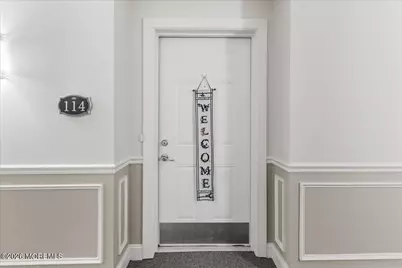 114 Magna Carta Drive, Morganville, NJ 07751 - Photo 4