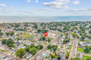 37 Circuit St, Keansburg, NJ 07734 - Photo 38