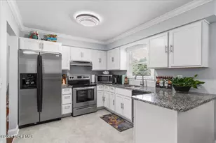 111 Oak Ridge Pkwy, Toms River Township, NJ 08755 - Photo 10