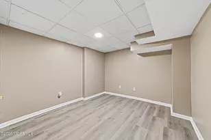 24 Parkside Dr, Jamesburg, NJ 08831 - Photo 22