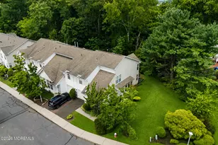 24 Parkside Dr, Jamesburg, NJ 08831 - Photo 32