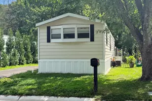 78 Antonia Dr, Jackson, NJ 08527 - Photo 2