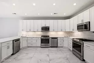 14 Majestic Way, Lakewood, NJ 08701 - Photo 16
