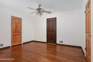 18 Seven Oaks Dr, Holmdel, NJ 07733 - Photo 28