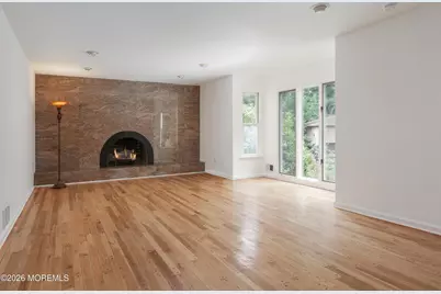18 Seven Oaks Drive, Holmdel, NJ 07733 - Photo 10