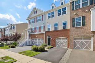 144 Waypoint Dr, Eatontown, NJ 07724 - Photo 2