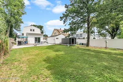 102 Victoria Place, Union Beach, NJ 07735 - Photo 52