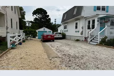 102 Victoria Place, Union Beach, NJ 07735 - Photo 6