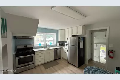 102 Victoria Place, Union Beach, NJ 07735 - Photo 12