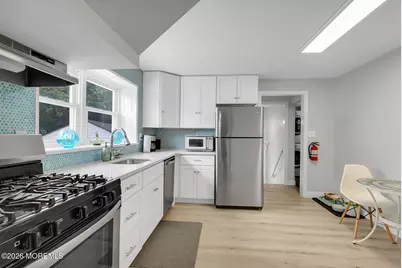102 Victoria Place, Union Beach, NJ 07735 - Photo 16