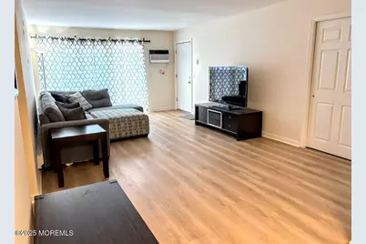 1187 Ocean Avenue #2, Sea Bright, NJ 07760 - Photo 4