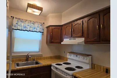 2 Greenleaf Court #D, Whiting, NJ 08759 - Photo 6