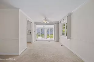 47 Concord Ln, Monroe Township, NJ 08831 - Photo 4