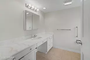 47 Concord Ln, Monroe Township, NJ 08831 - Photo 8