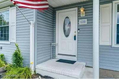 625 Beachwood Avenue, Toms River Township, NJ 08753 - Photo 14
