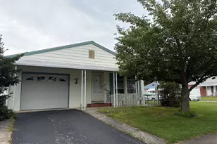 2 Kelowna Ct, Toms River Township, NJ 08757 - Photo 1