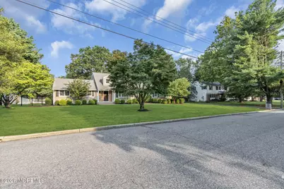 25 Nedshire Drive, Middletown, NJ 07748 - Photo 4