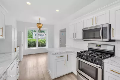 19 Longbrook Lane, Freehold, NJ 07728 - Photo 14