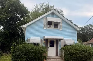 708 Monmouth Pkwy, North Middletown, NJ 07748 - Photo 1
