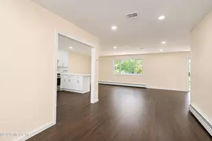 127 Troumaka St, Toms River Township, NJ 08757 - Photo 8