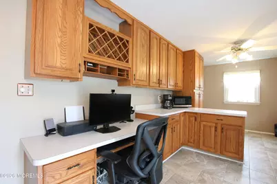 22 Charles Drive, Tinton Falls, NJ 07753 - Photo 6