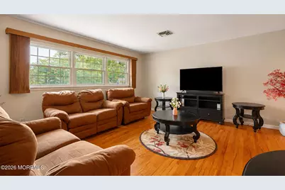 11 Ash Street, Eatontown, NJ 07724 - Photo 12