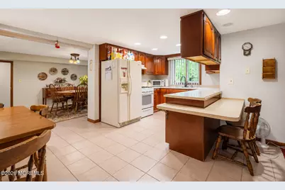 11 Ash Street, Eatontown, NJ 07724 - Photo 28