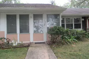 145 Buckingham Dr, Lakewood, NJ 08701 - Photo 1