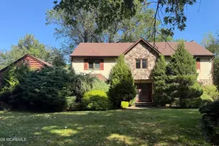 8 Delwood Dr, Holmdel, NJ 07733 - Photo 32