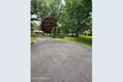 8 Delwood Drive, Holmdel, NJ 07733 - Photo 22