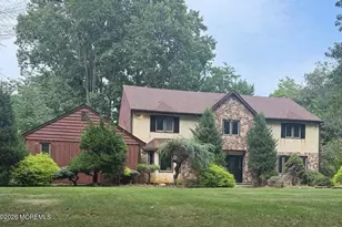 8 Delwood Dr, Holmdel, NJ 07733 - Photo 2