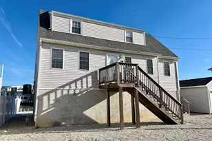 24 Richard Dr, Beach Haven, NJ 08050 - Photo 2