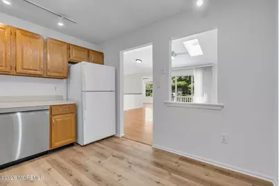 6 Tulip Lane, Freehold, NJ 07728 - Photo 20