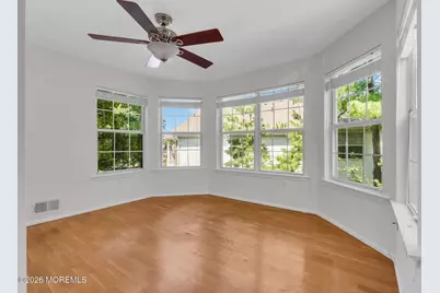 6 Tulip Lane, Freehold, NJ 07728 - Photo 8