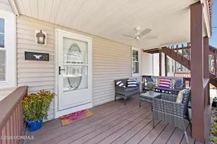 32 N 3rd St, Surf City, NJ 08008 - Photo 4