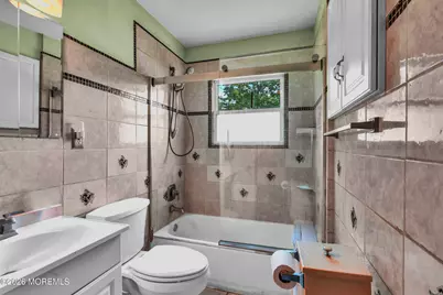 402 Lakeview Boulevard, Browns Mills, NJ 08015 - Photo 14