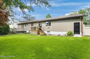 802 Stamford Dr, Neptune Township, NJ 07753 - Photo 28