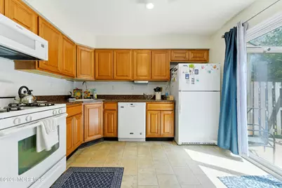 26 Alameda Court, Eatontown, NJ 07724 - Photo 18