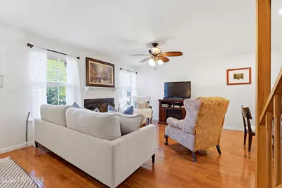 26 Alameda Court, Eatontown, NJ 07724 - Photo 6