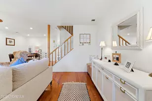 26 Alameda Ct, Eatontown, NJ 07724 - Photo 8