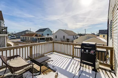 212 Randall Avenue, Point Pleasant Beach, NJ 08742 - Photo 10