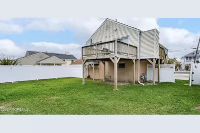 212 Randall Avenue, Point Pleasant Beach, NJ 08742 - Photo 16