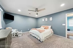 5 Sanders Dr, Middletown, NJ 07748 - Photo 10