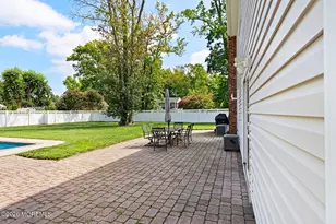 5 Sanders Dr, Middletown, NJ 07748 - Photo 20