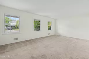 1075 Torremolinos Ct, Toms River Township, NJ 08753 - Photo 8